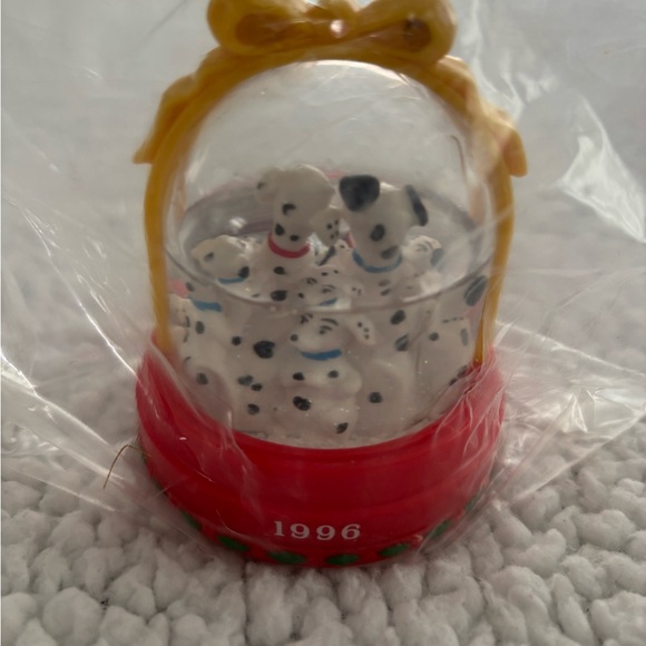 1996 - COLLECTORS! VTG McDonalds Disney 101 Dalmations Snow Flurries Water Dome - Picture 11 of 12